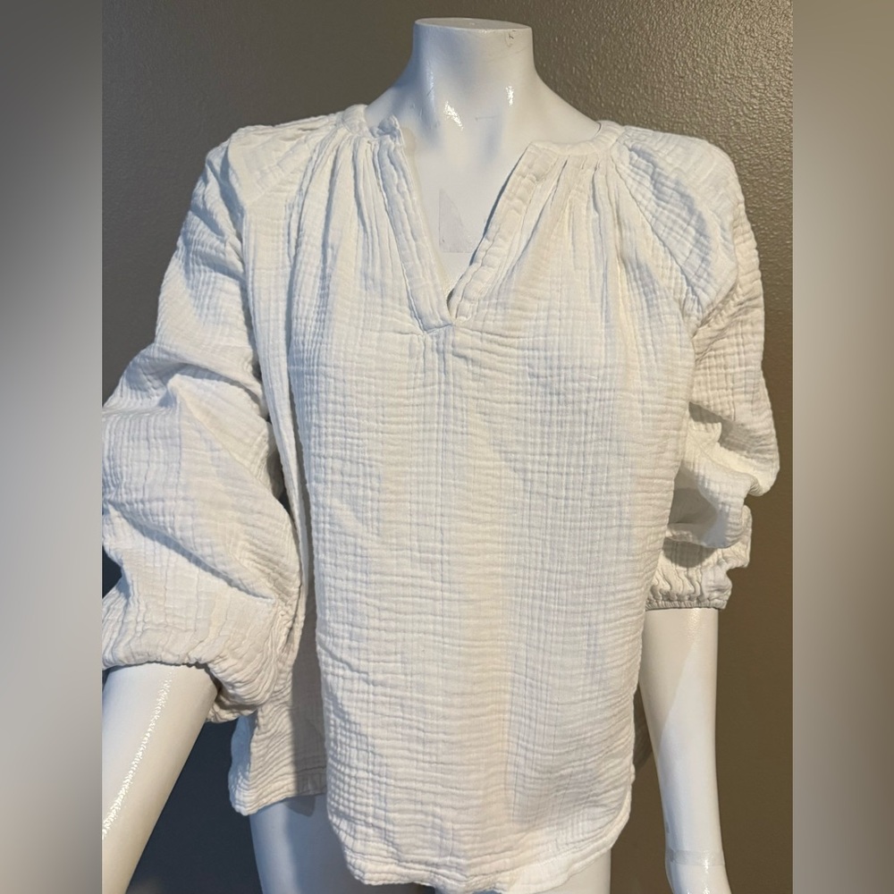 Old Navy Crinkle Linen Blouse
